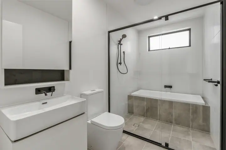 Bedroom or bathroom, Sunshine North