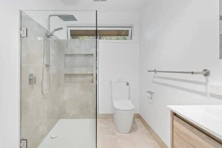 Bedroom or bathroom, Williamstown