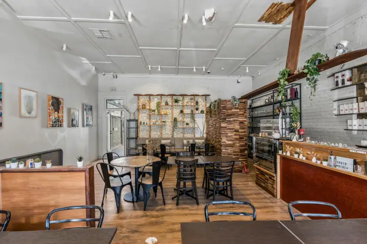 Commercial property, Surrey Hills