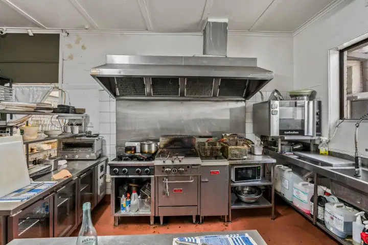Commercial property, Surrey Hills