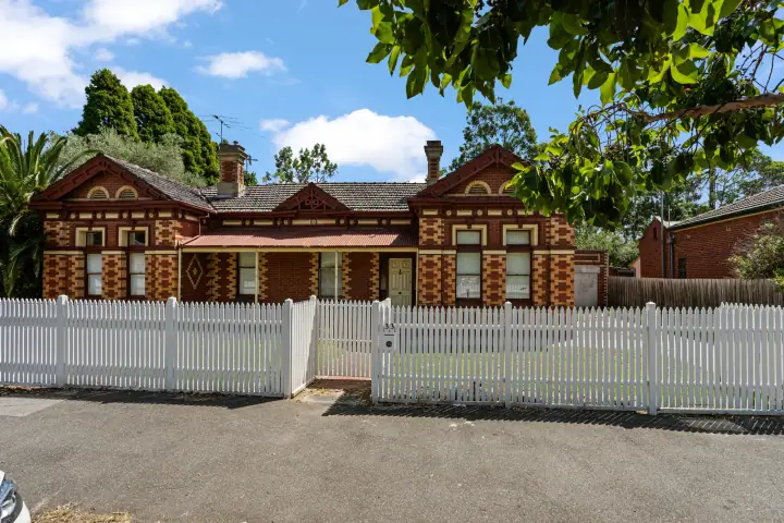 Exterior, Balaclava