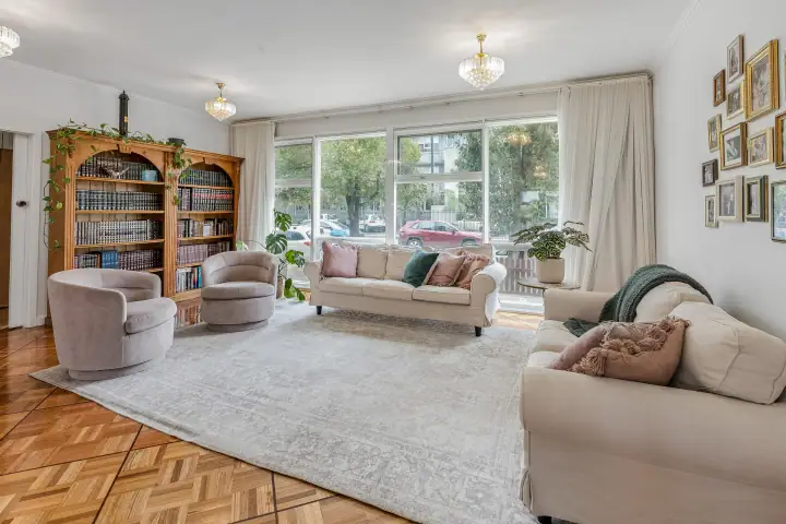Living and dining room, St Kilda East