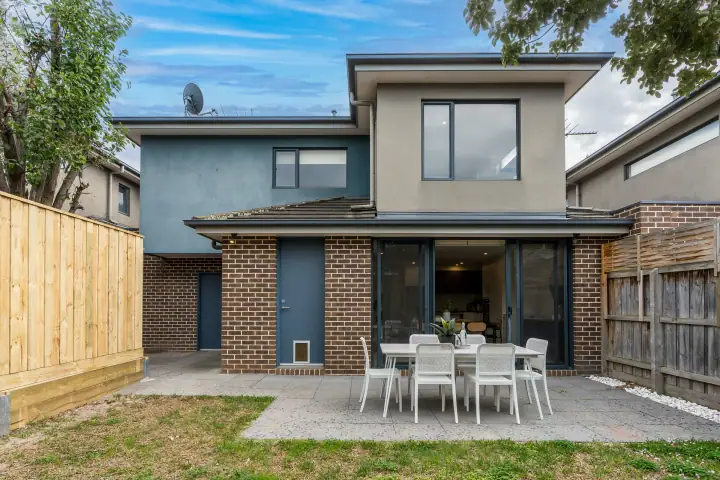 Outdoor living, Brighton East