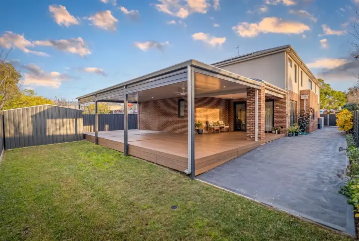 Outdoor living, Mulgrave