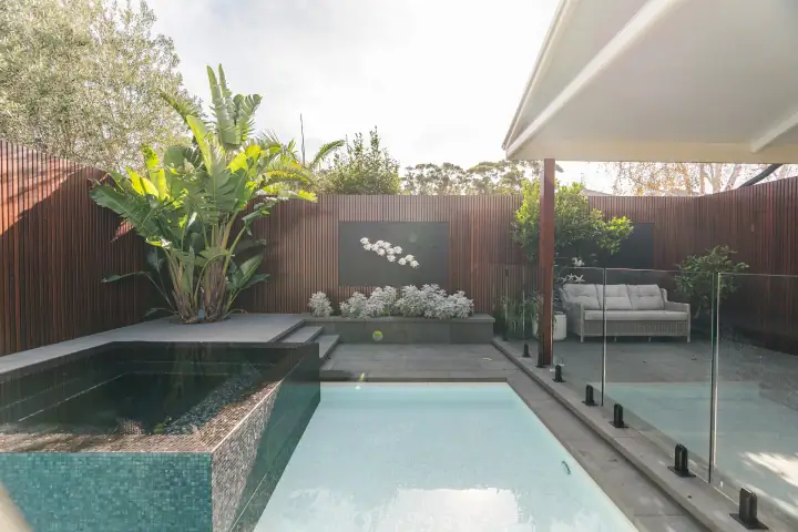 Outdoor living, Safety Beach