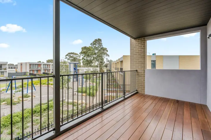 Outdoor living, Sunshine North