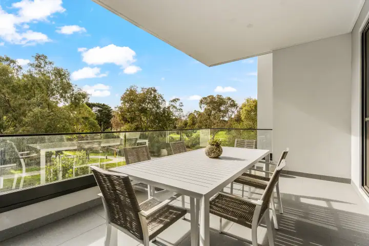 Outdoor living, Yarraville